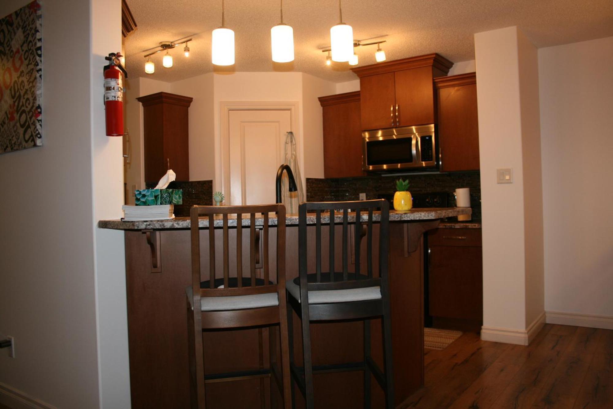 Entire Ac 4beds Sleeps 8 Double Garage Near Wem Free Wifi & Netflix * Edmonton